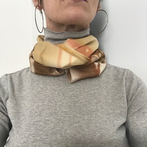 Vintage Abstract Pattern Dress Scarf Silver Strips - Picture 4 of 12